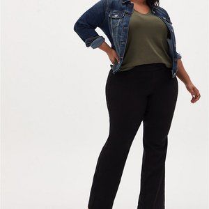 NWT Torrid black dress pants, size 18